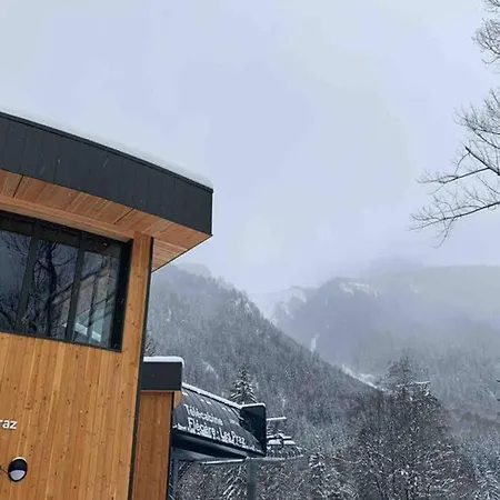 Chinook,la Praz,chamonix Mont Blanc シャモニー